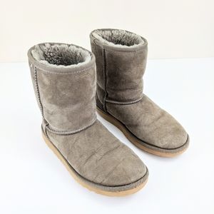 UGG | Tan Gray Classic Uggs Boots Short Style